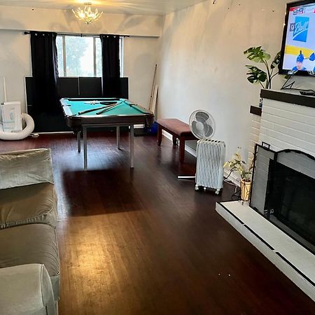 Vintage - 3 Bed House - North Surrey - Ping-Pong And Pool Table - Tv Cable别墅 外观 照片