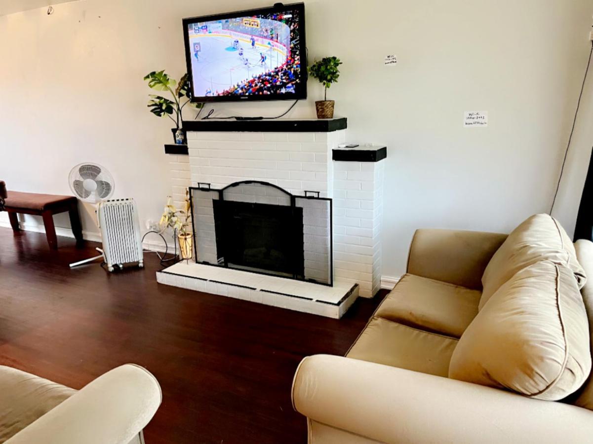 Vintage - 3 Bed House - North Surrey - Ping-Pong And Pool Table - Tv Cable别墅 外观 照片